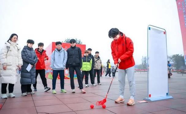 策略在英超